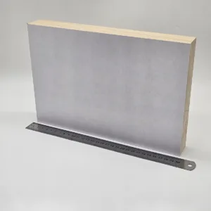 בלוק עץ עבה בגודל 20X30
